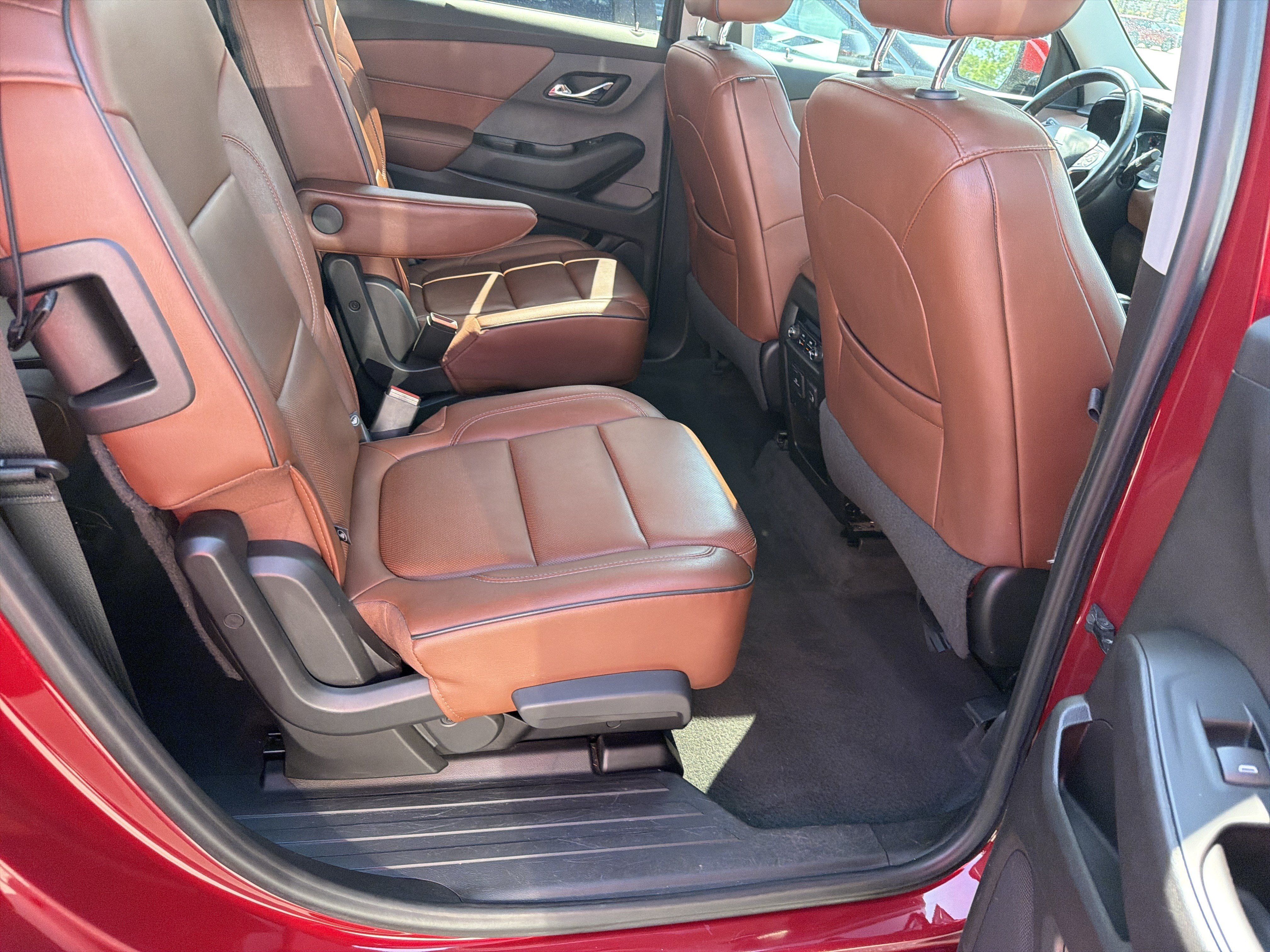 Used 2018 Chevrolet Traverse High Country AWD/4WD image 66