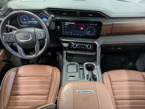 Used 2024 GMC Sierra 2500 Denali Ultimate image 23