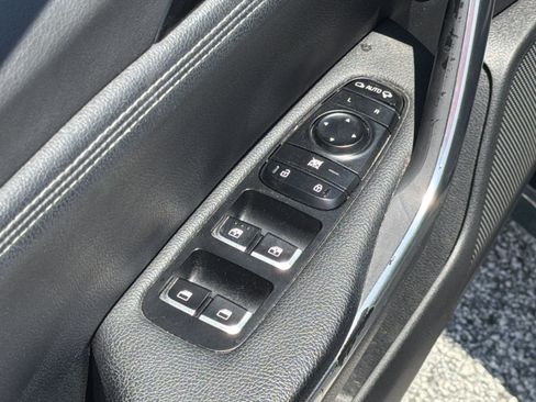 Used 2022 Kia Stinger GT-Line w/ Sun & Sound Package RWD image 18
