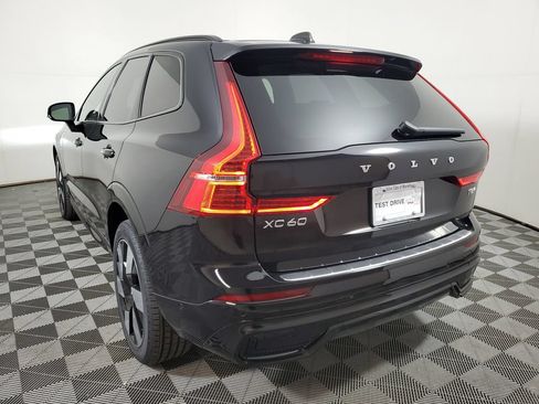 Certified 2025 Volvo XC60 T8 Plus w/ Protection Package Premier AWD/4WD image 6