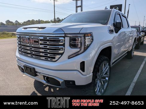 Used 2024 GMC Sierra 1500 Denali w/ Denali Reserve Package AWD/4WD image 1