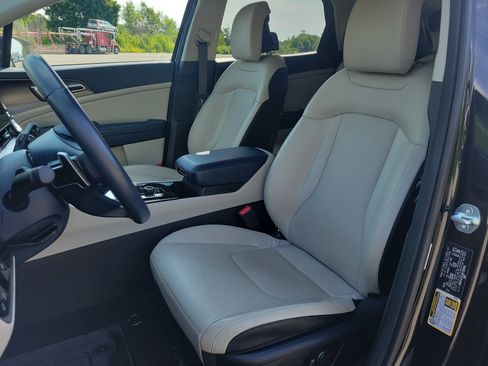 Used 2024 Kia Sportage EX w/ EX Premium Package AWD/4WD image 14