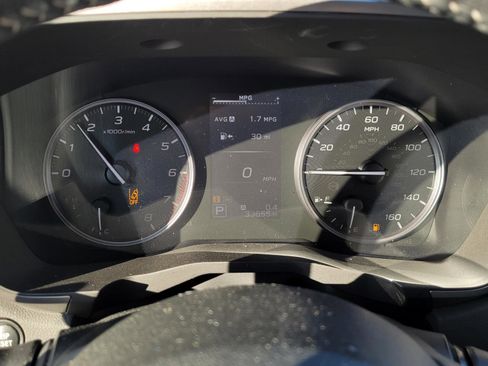 Used 2024 Subaru Ascent Limited image 7