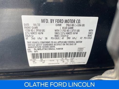 Certified 2022 Lincoln Aviator Reserve w/ Equipment Group 201A AWD/4WD image 23