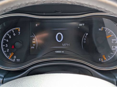 Used 2021 Jeep Grand Cherokee Limited X AWD/4WD image 16