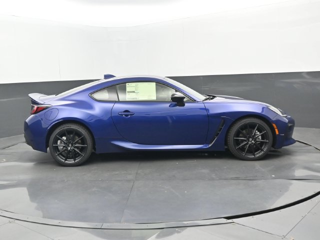 New 2027 Toyota GR86 Premium RWD image 2