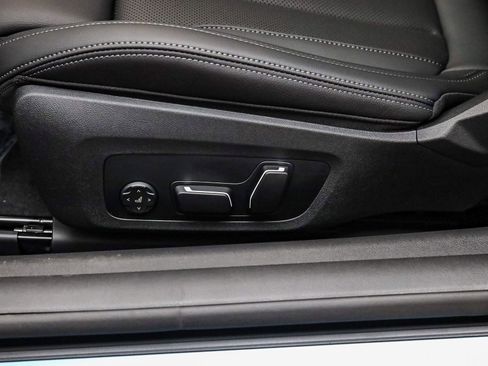 New 2026 BMW 440i xDrive Coupe w/ Premium Package image 18