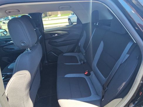 Used 2023 Chevrolet TrailBlazer LT AWD/4WD image 26