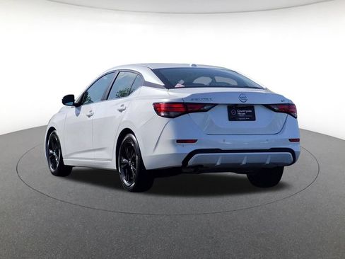 Used 2023 Nissan Sentra SV FWD image 7
