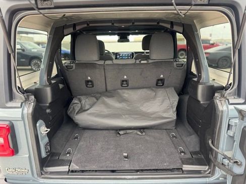 Certified 2025 Jeep Wrangler Rubicon image 7