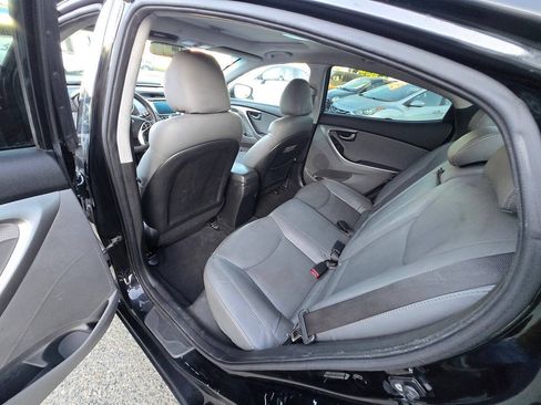 Used 2012 Hyundai Elantra Limited w/ Technology Pkg 5 FWD image 23
