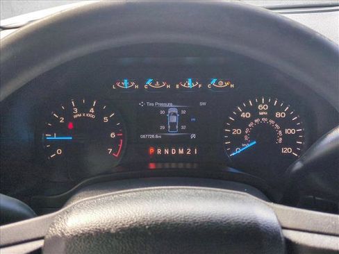 Used 2017 Ford F150 XL w/ Equipment Group 101A Mid image 13