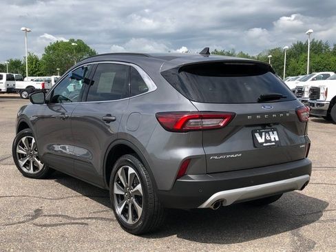 Used 2023 Ford Escape Platinum image 26