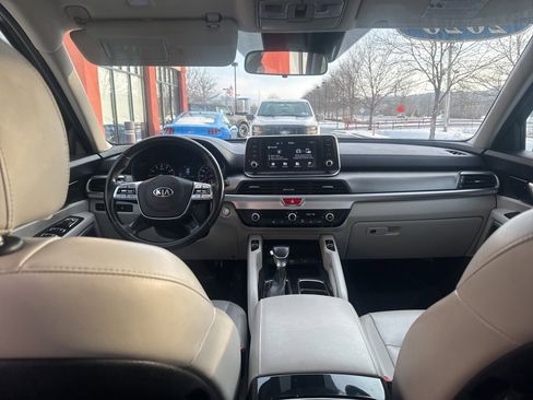 Used 2020 Kia Telluride S image 36
