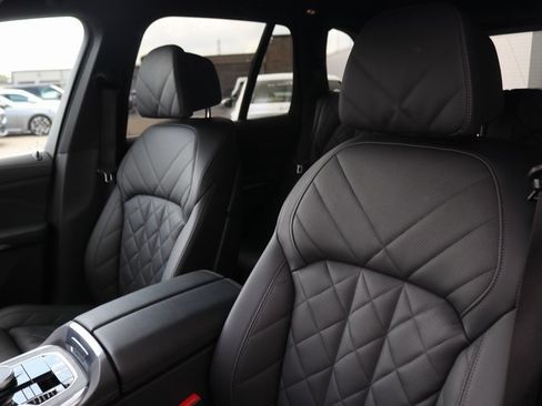 Used 2025 BMW X5 xDrive40i image 7