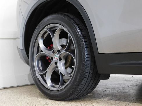 Used 2019 Alfa Romeo Stelvio Ti Sport AWD/4WD image 10