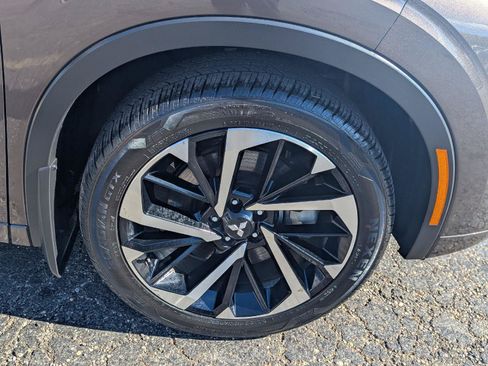 Used 2023 Mitsubishi Outlander 4WD Plug-In Hybrid image 39
