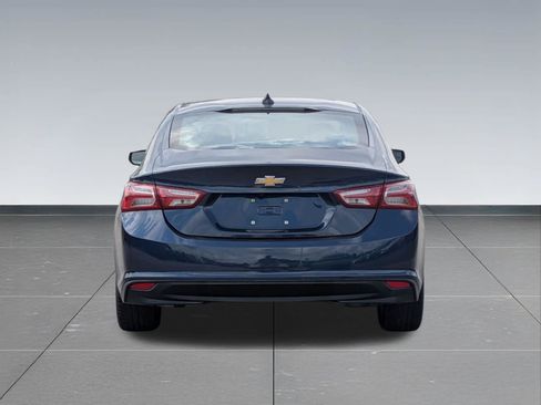 Used 2022 Chevrolet Malibu LT FWD image 4