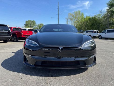 Used 2021 Tesla Model S Plaid image 9