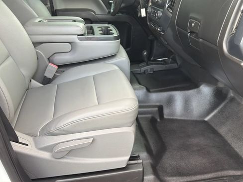 Used 2019 GMC Sierra 2500 4x4 Double Cab w/ Sierra Convenience Package image 20