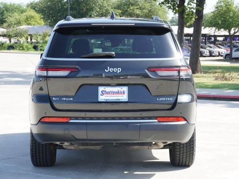 Used 2022 Jeep Grand Cherokee L Limited AWD/4WD image 6