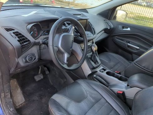 Used 2015 Ford Escape SE w/ SE Chrome Package image 7