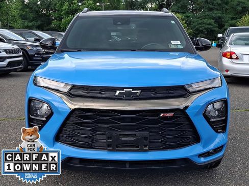 Used 2023 Chevrolet TrailBlazer RS w/ Convenience Package AWD/4WD image 2