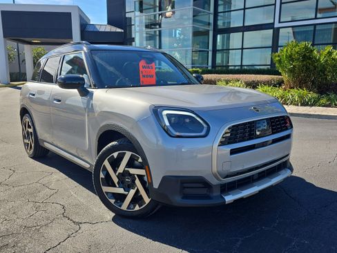 Certified 2025 MINI Cooper Countryman S w/ Comfort Package Max image 30