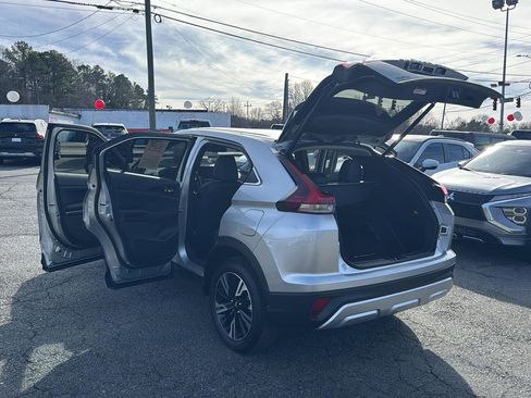 Used 2024 Mitsubishi Eclipse Cross SE image 4