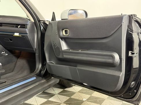 Certified 2025 MINI Cooper S FWD image 23