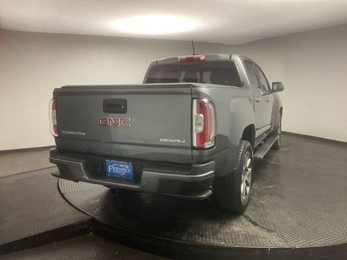 Used 2020 GMC Canyon Denali image 8