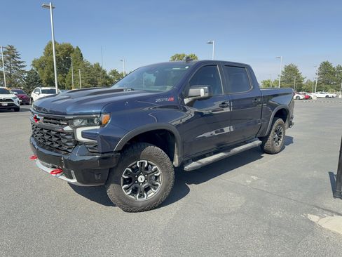 Used 2023 Chevrolet Silverado 1500 ZR2 w/ Technology Package AWD/4WD image 33