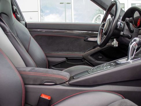 Used 2019 Porsche 911 GT3 RS RWD image 18