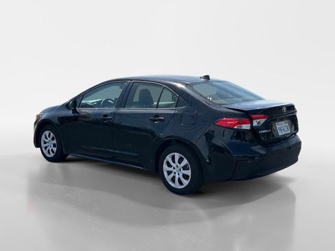 Used 2024 Toyota Corolla LE FWD image 3