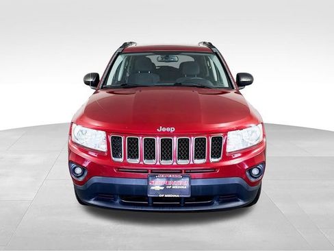 Used 2013 Jeep Compass Latitude w/ Sun/Sound Group AWD/4WD image 6