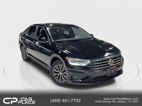 Used 2020 Volkswagen Jetta SE image 1
