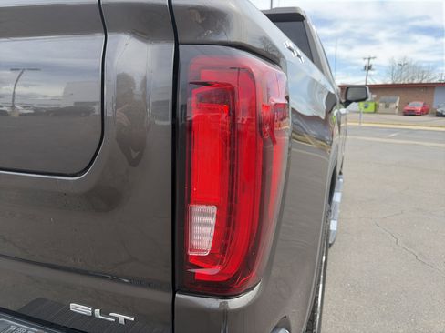 Used 2019 GMC Sierra 1500 SLT w/ SLT Premium Plus Package image 27