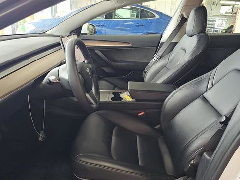 Used 2023 Tesla Model 3 Standard Range RWD image 6