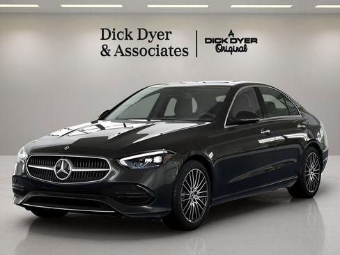 Used 2025 Mercedes-Benz C 300 Sedan image 11