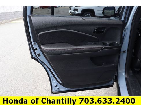 Certified 2024 Honda Passport Black Edition image 25