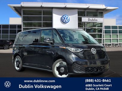 New 2025 Volkswagen ID. Buzz Pro S