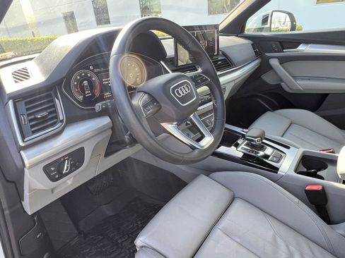 Certified 2024 Audi Q5 2.0T Premium w/ Summer of Audi Package image 17