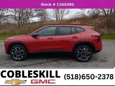 New 2026 Chevrolet Trax RS w/ Sunroof Package image 7