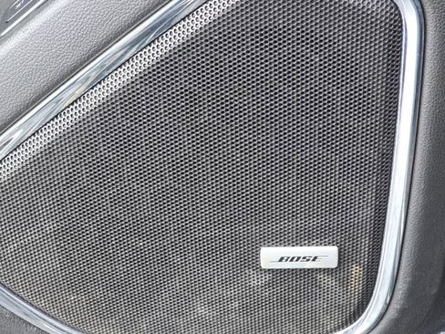 Used 2019 GMC Yukon XL SLT w/ Premium Edition image 27