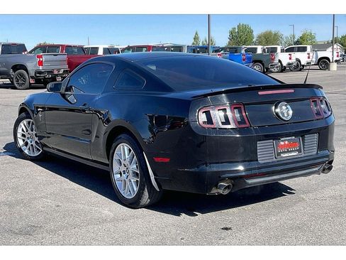 Used 2013 Ford Mustang Premium RWD image 12