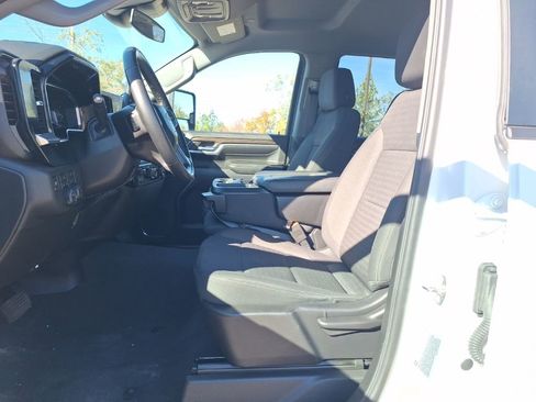 Certified 2024 Chevrolet Silverado 2500 LT image 24