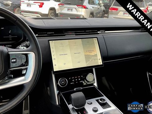 Used 2023 Land Rover Range Rover SE image 9