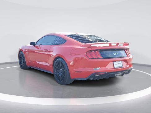 Used 2019 Ford Mustang GT Premium w/ GT Performance Package image 4