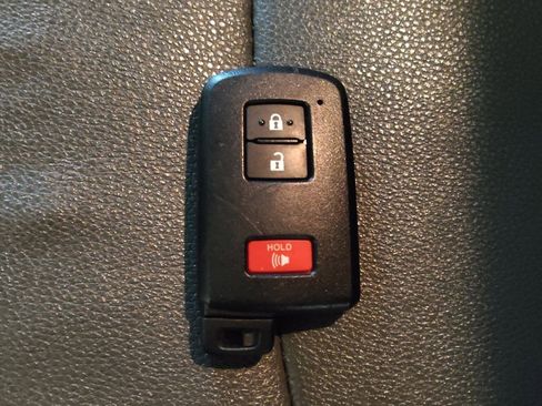 Used 2020 Toyota 4Runner SR5 Premium image 32