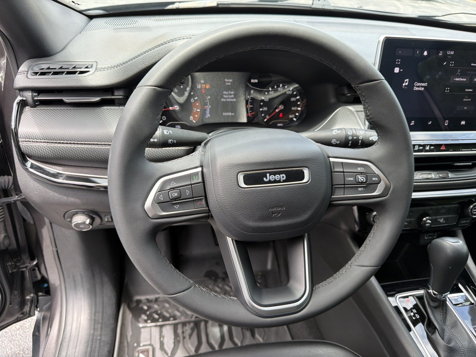 Used 2023 Jeep Compass Latitude AWD/4WD image 23